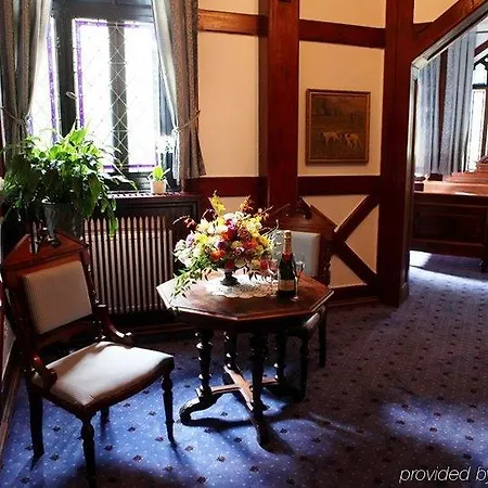 Otel Noma Zameczek Mysliwski Promnice Kobior