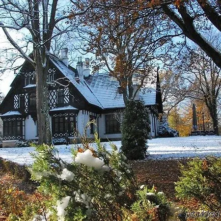 Hotel Noma Zameczek Mysliwski Promnice 4*