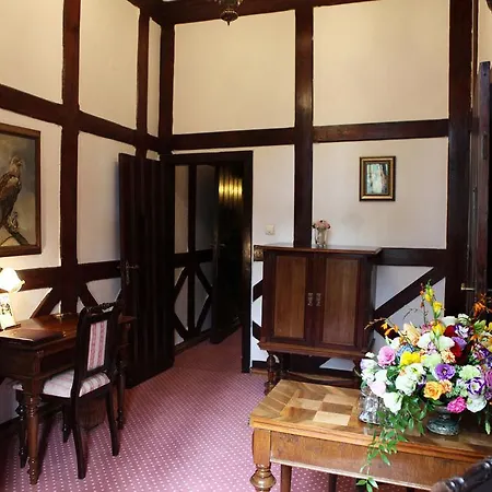 Otel Noma Zameczek Mysliwski Promnice