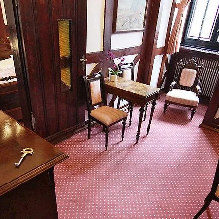 Noma Zameczek Mysliwski Promnice Otel