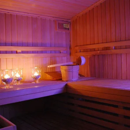 Hotel Noma Zameczek Mysliwski Promnice Kobior
