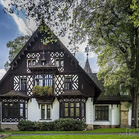 Noma Zameczek Mysliwski Promnice 4* Kobior