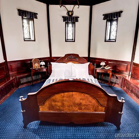 Otel Noma Zameczek Mysliwski Promnice