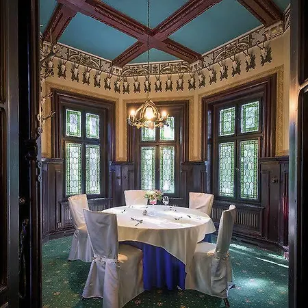 Noma Zameczek Mysliwski Promnice Hotel 4*