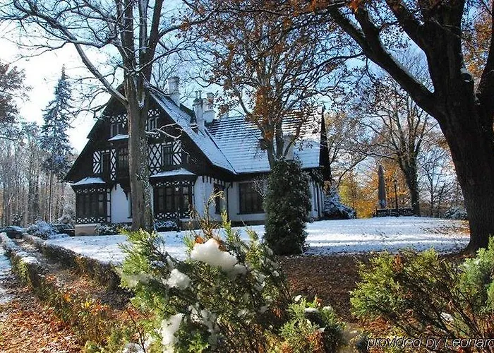 Ξενοδοχείο Noma Zameczek Mysliwski Promnice 4*