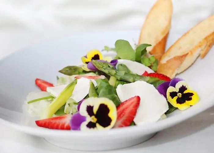 Noma Zameczek Mysliwski Promnice 4* Kobior