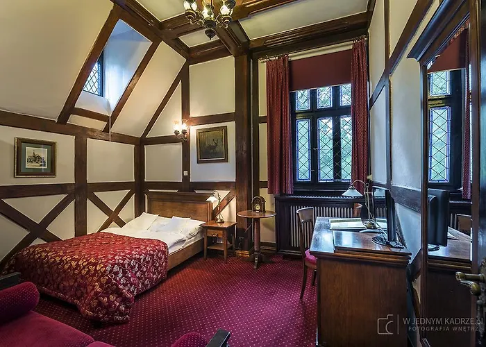 Noma Zameczek Mysliwski Promnice Kobior