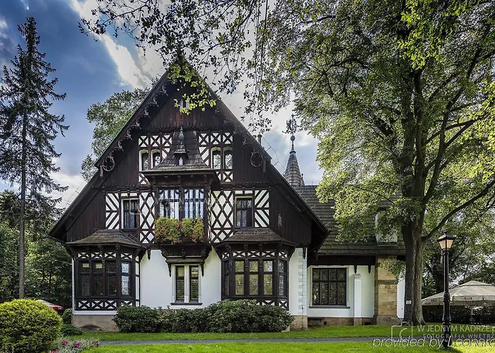 Noma Zameczek Mysliwski Promnice 4* Kobior