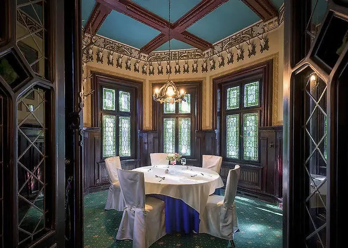 Noma Zameczek Mysliwski Promnice Ξενοδοχείο 4*