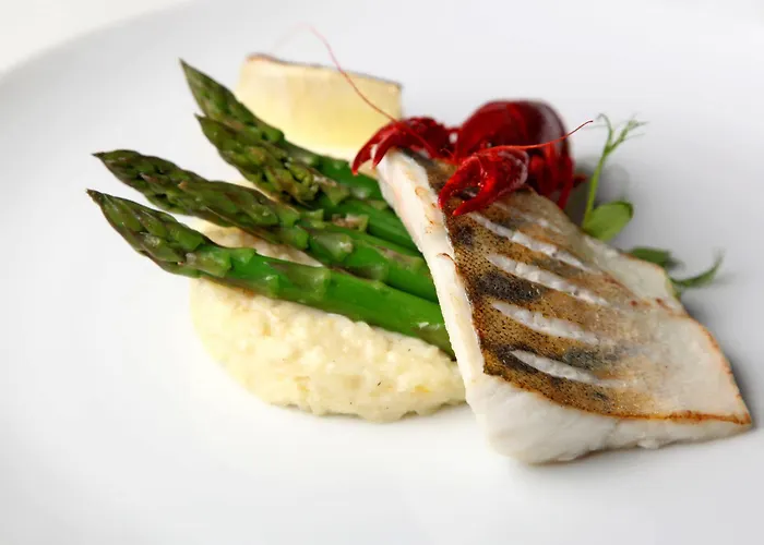 Noma Zameczek Mysliwski Promnice 4* Kobior