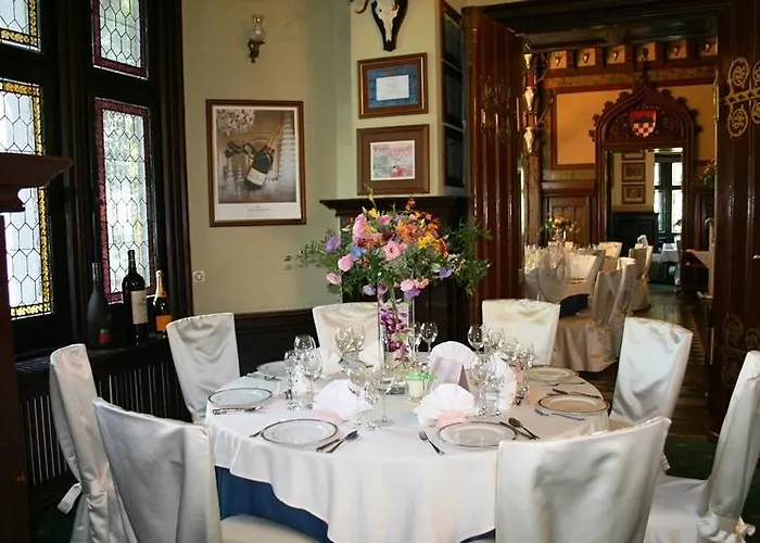 Noma Zameczek Mysliwski Promnice Kobior